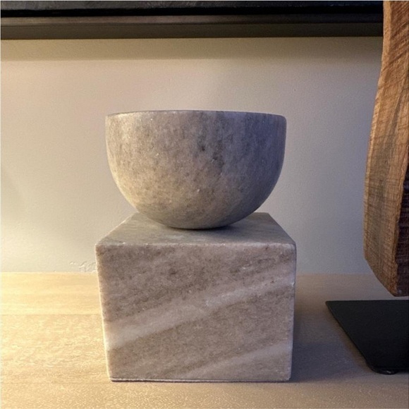 Modern Marble Figural Beige - Threshold™ designed with Studio McGee NWT - Picture 7 of 7